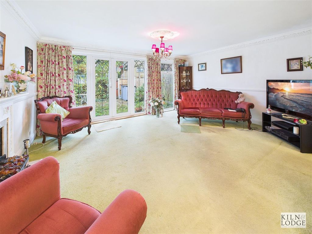 Property photo 3 of 15