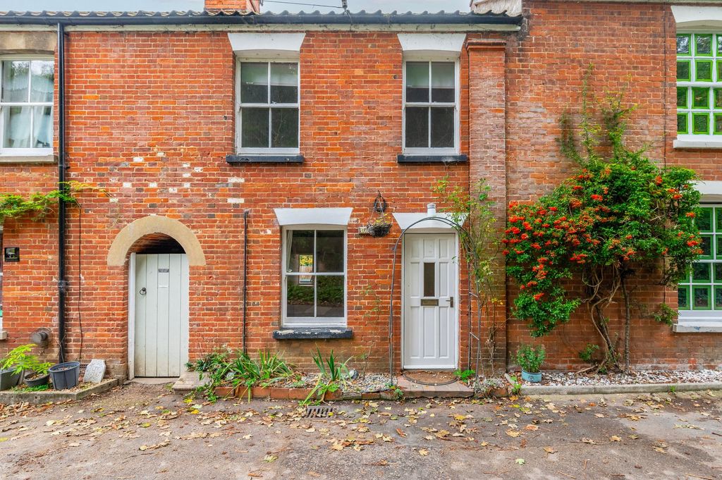 Property photo 1 of 14