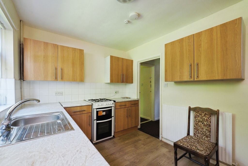 Property photo 2 of 17 Pbox-Img.Jpg