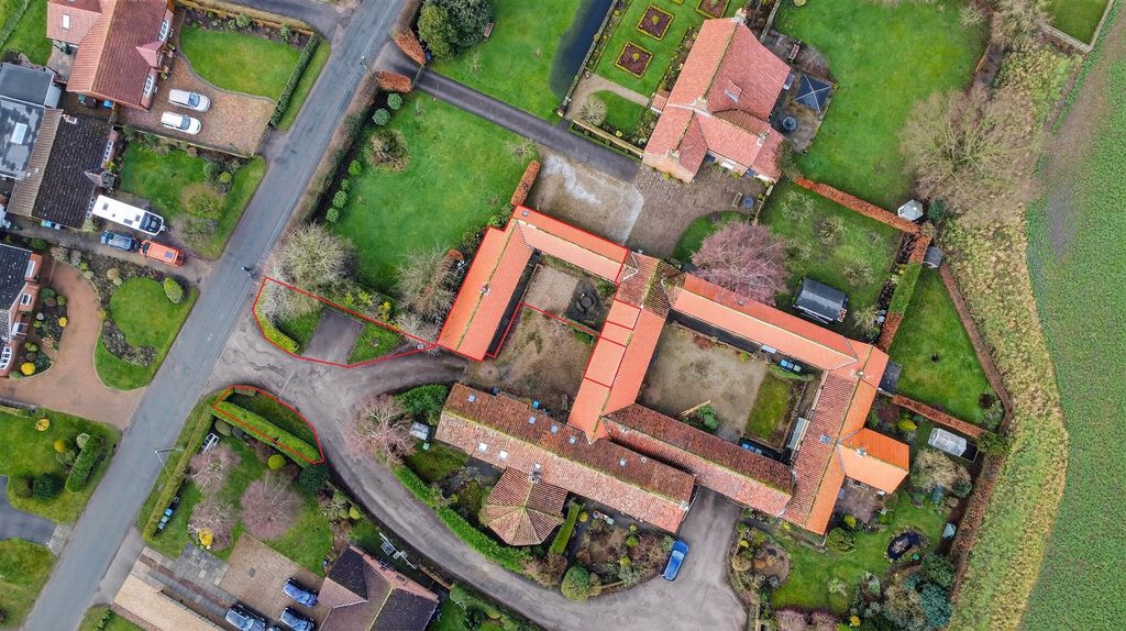 Property photo 2 of 13 Drone.Jpg