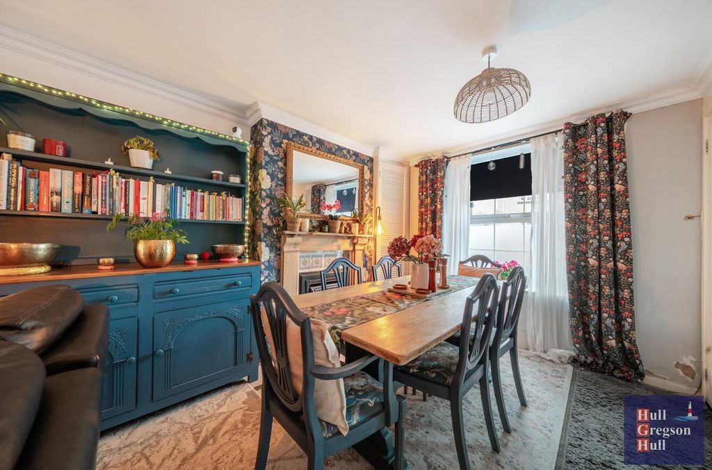 Property photo 3 of 24 6Fbb2100-0A80-4076-85E5-434A1818860c.Jpg