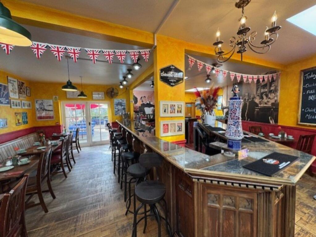 Property photo 2 of 26