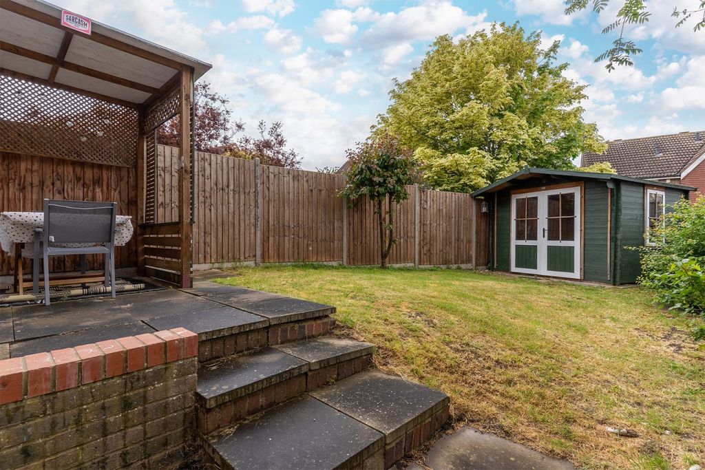 Property photo 3 of 15 5142495