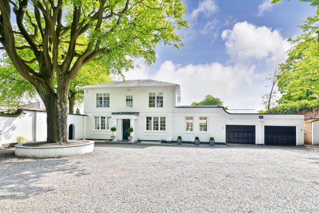 Property photo 2 of 34 Image