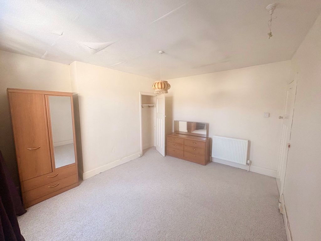 Property photo 3 of 13 Image