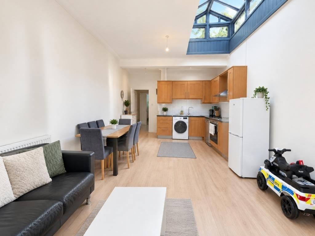 Property photo 1 of 5 07439926Df73Da8Bc8E7A44459Cb1d50.Jpg