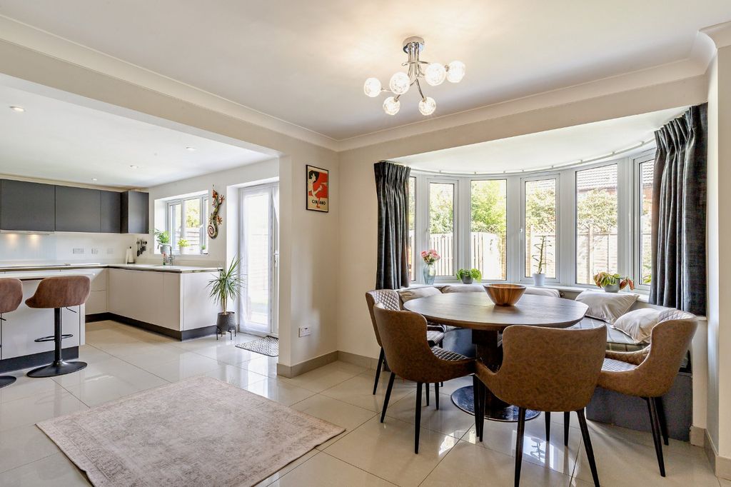 Property photo 3 of 20 Picture No. 05