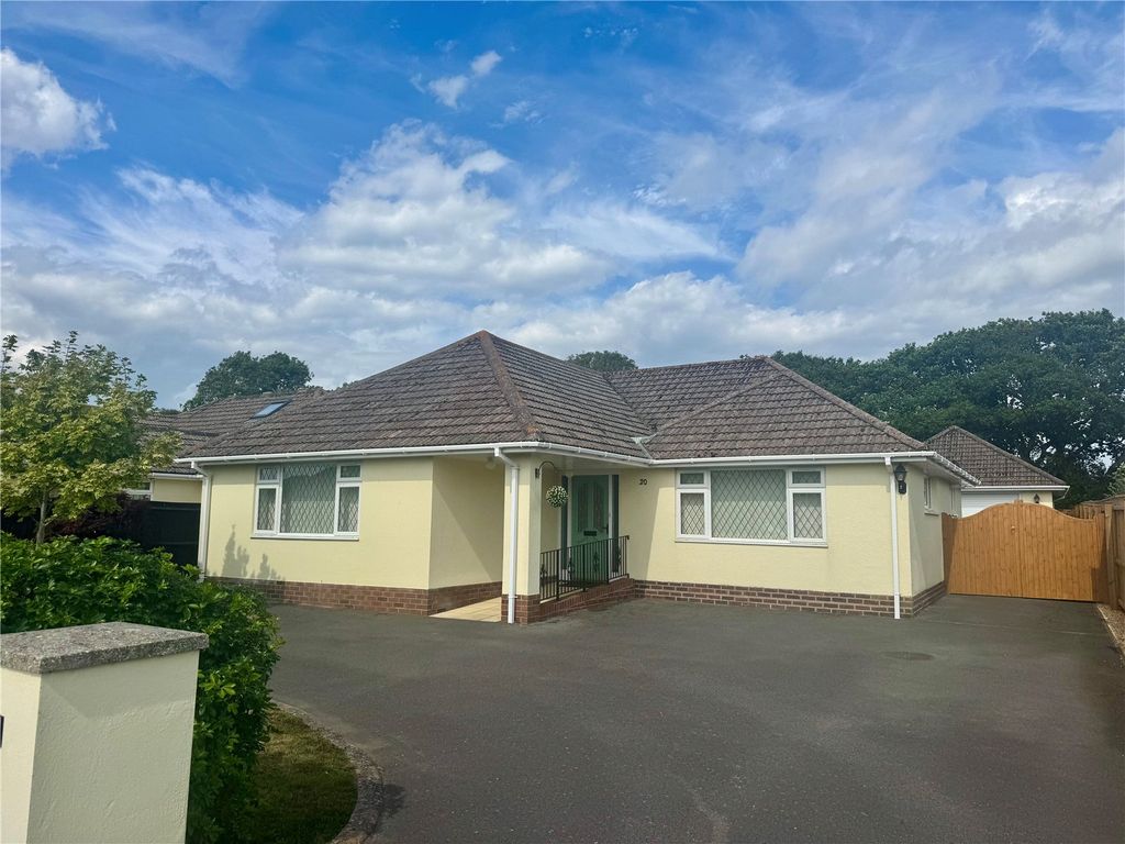 Property photo 1 of 13 Picture No. 01