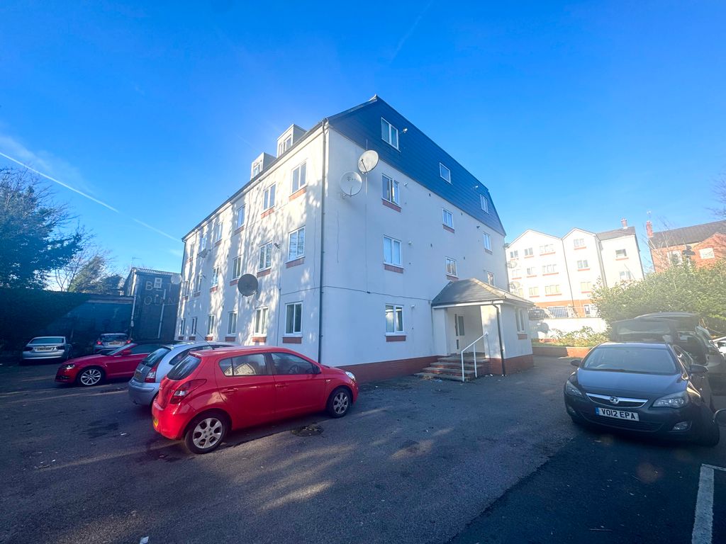 Property photo 1 of 6