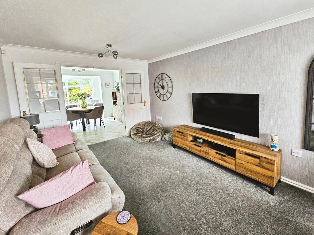 Property photo 3 of 15 Photo 15