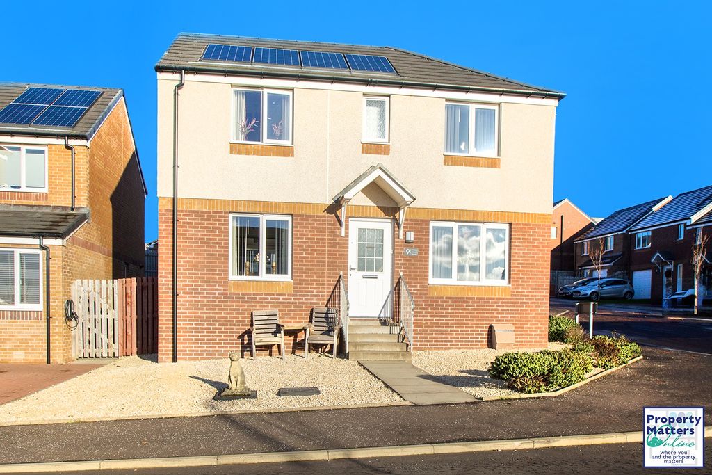 Property photo 2 of 29 Exterior