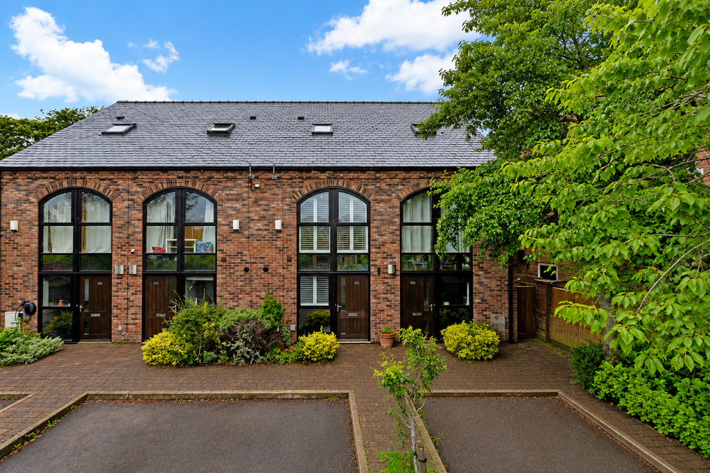 Property photo 1 of 30