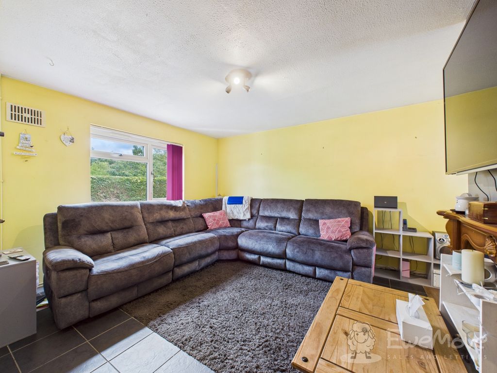 Property photo 2 of 15 Cam03624G0-Pr0158-Still018