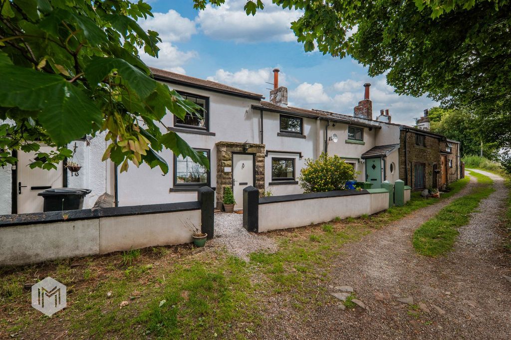 Property photo 1 of 31