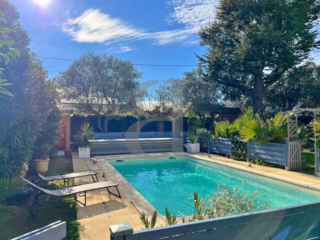 Property photo 2 of 19