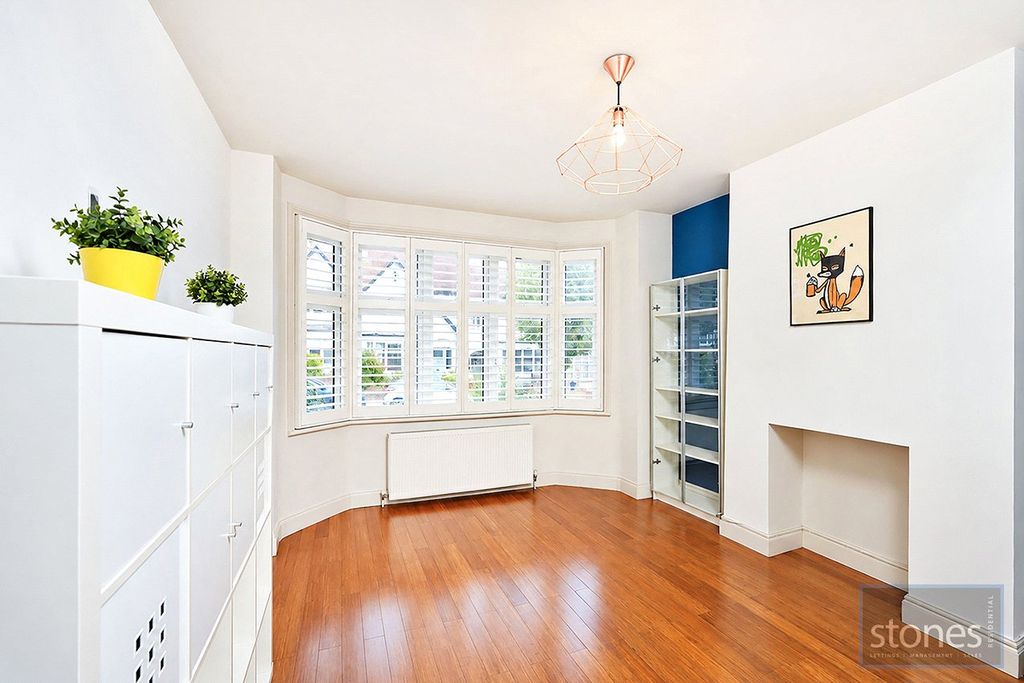 Property photo 2 of 16 Picture No. 03