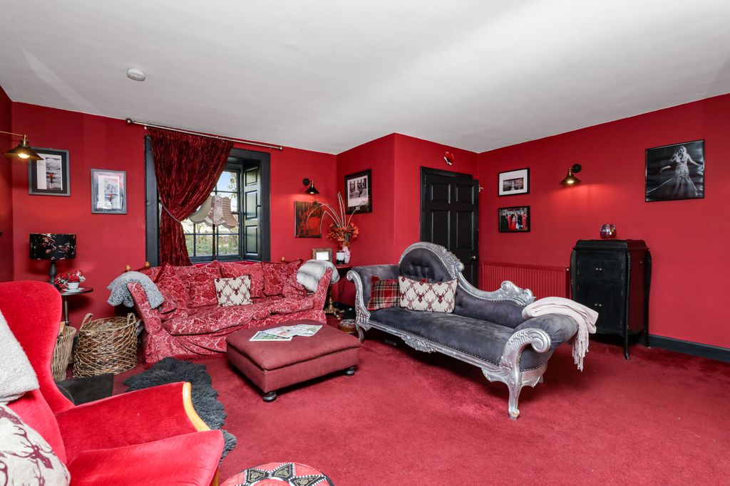 Property photo 2 of 40 Property Image 2