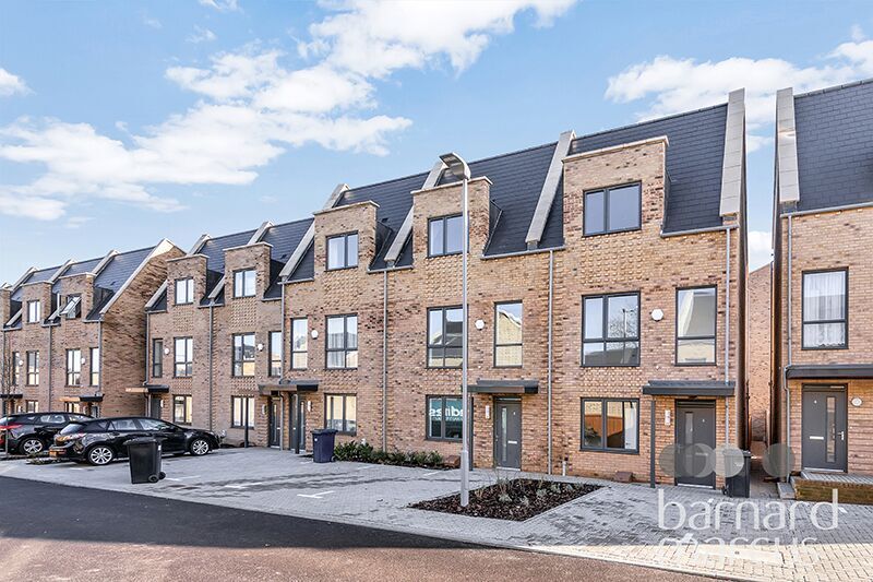 Property photo 1 of 12 Front