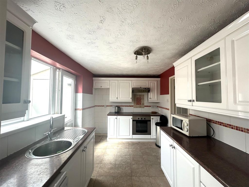 Property photo 3 of 11 Img_0423.Jpg