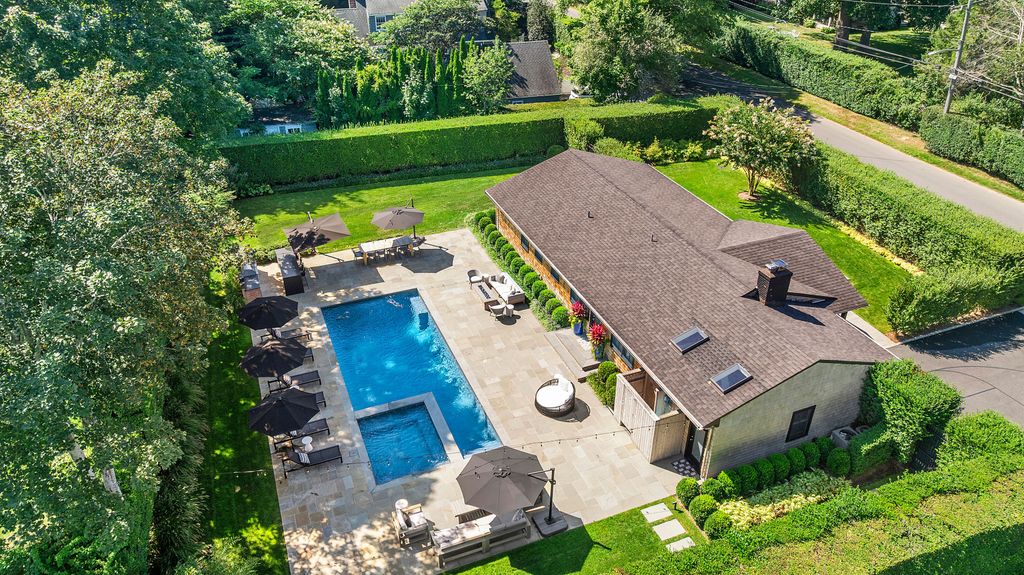 Property photo 3 of 39