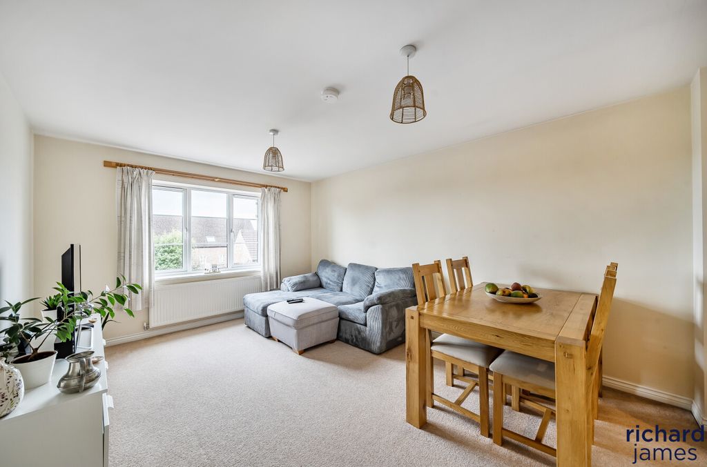 Property photo 3 of 12 386Ae66840dc483680Afca0Ca0Ec948B