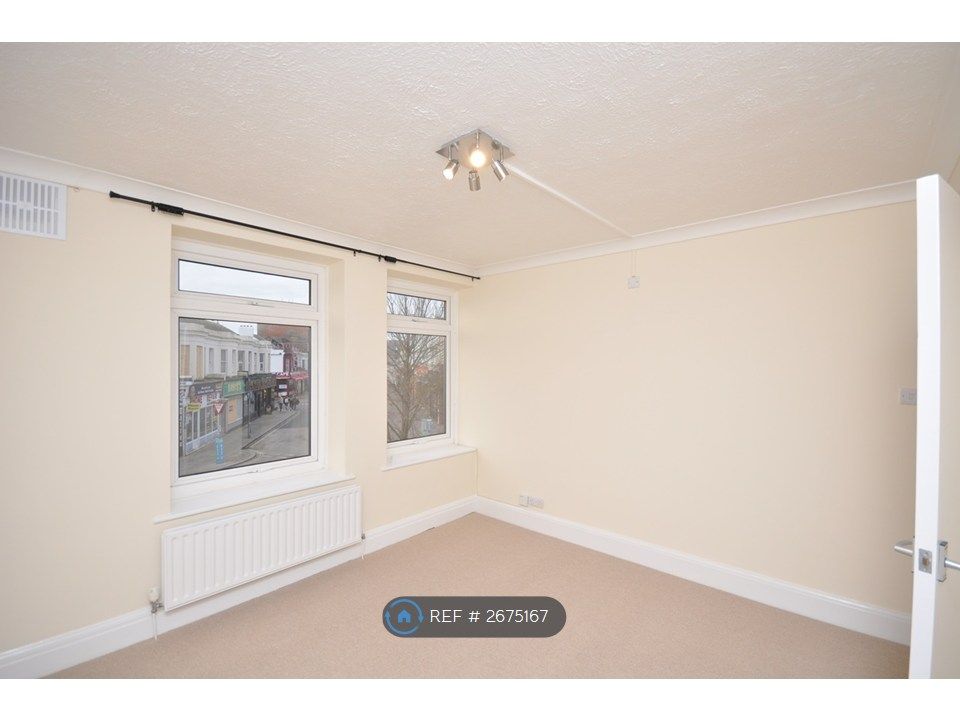 Property photo 2 of 15 Living Room