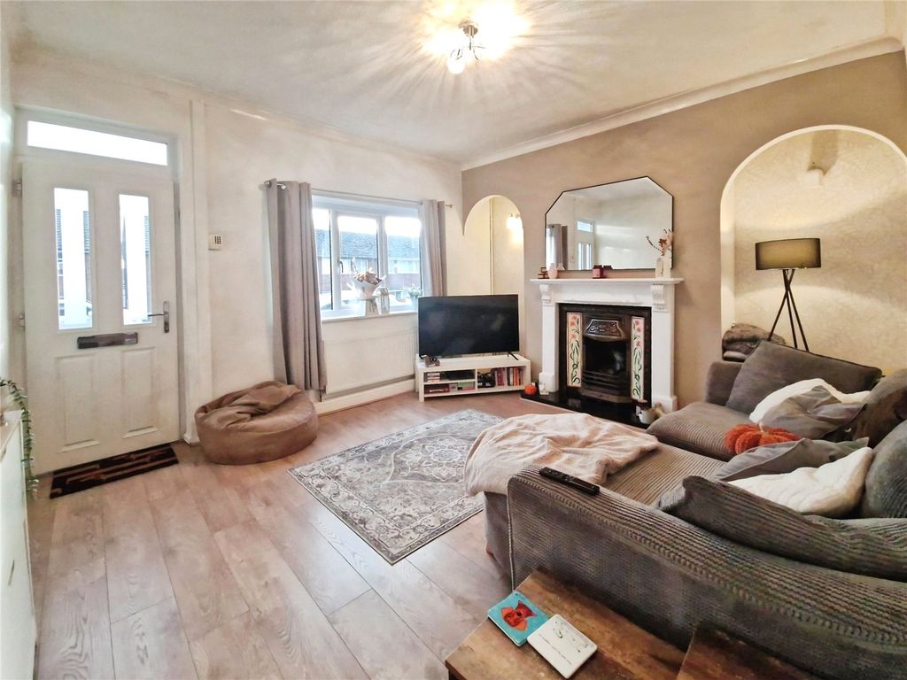 Property photo 2 of 14 Picture No. 01