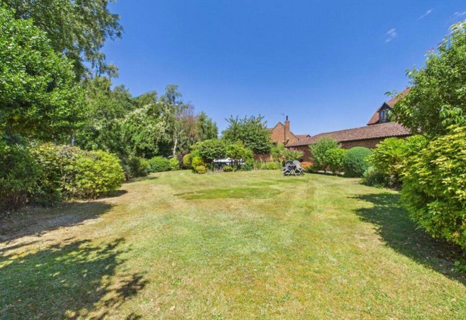 Property photo 3 of 12 Picture No. 21