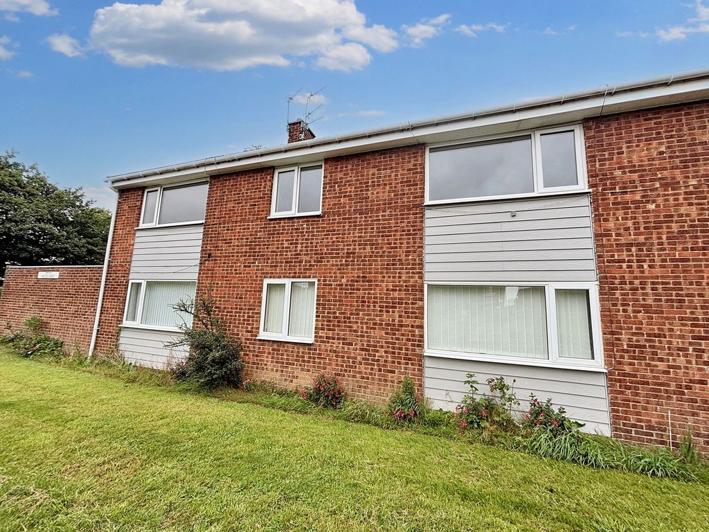 Property photo 1 of 22