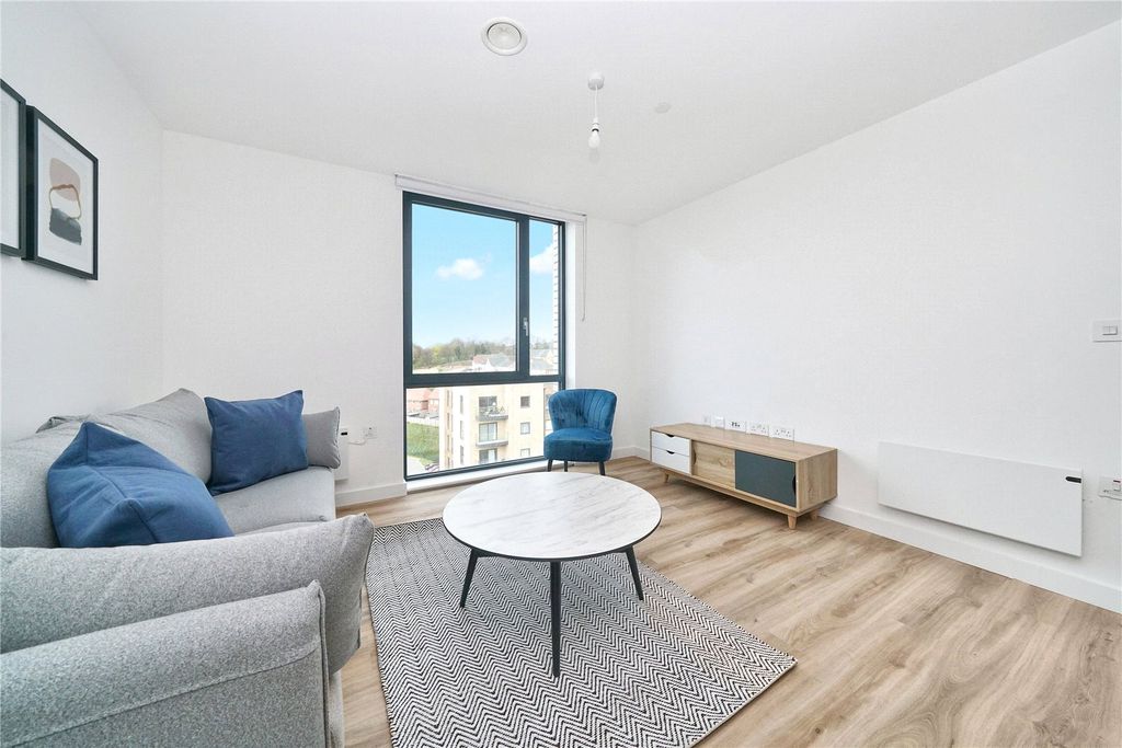 Property photo 2 of 8 Picture No. 09