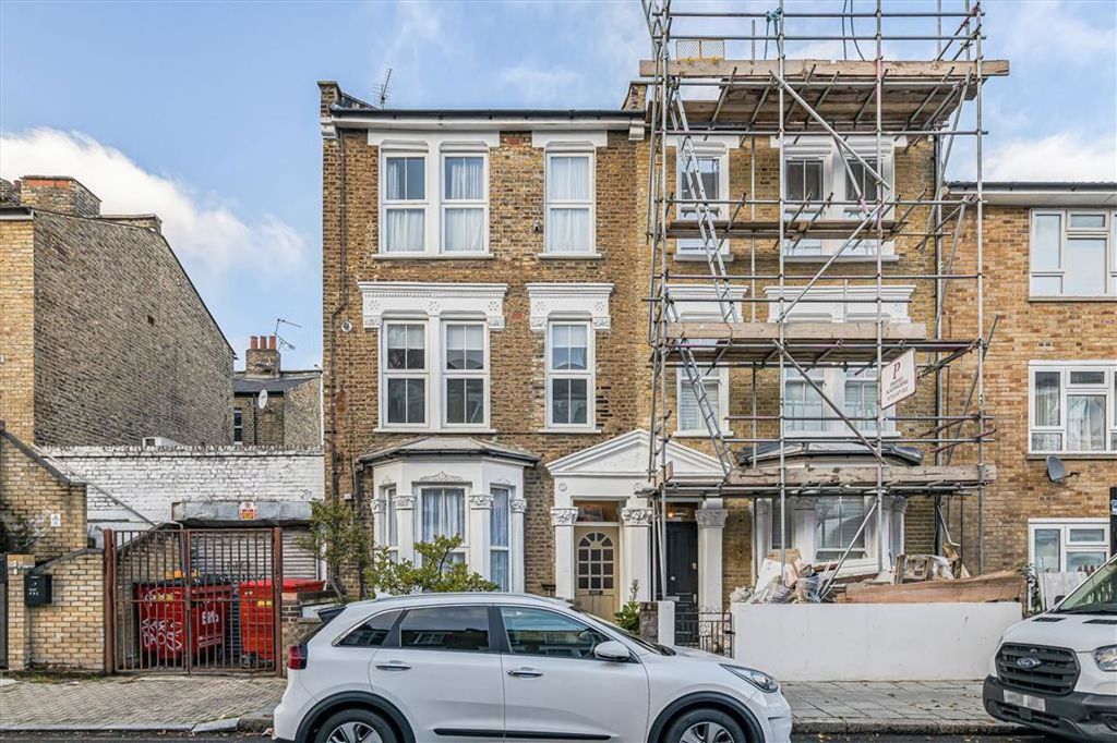 Property photo 1 of 5