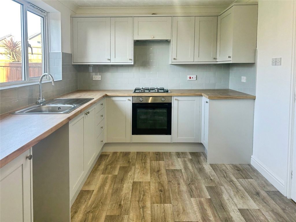 Property photo 2 of 26 Picture No. 57