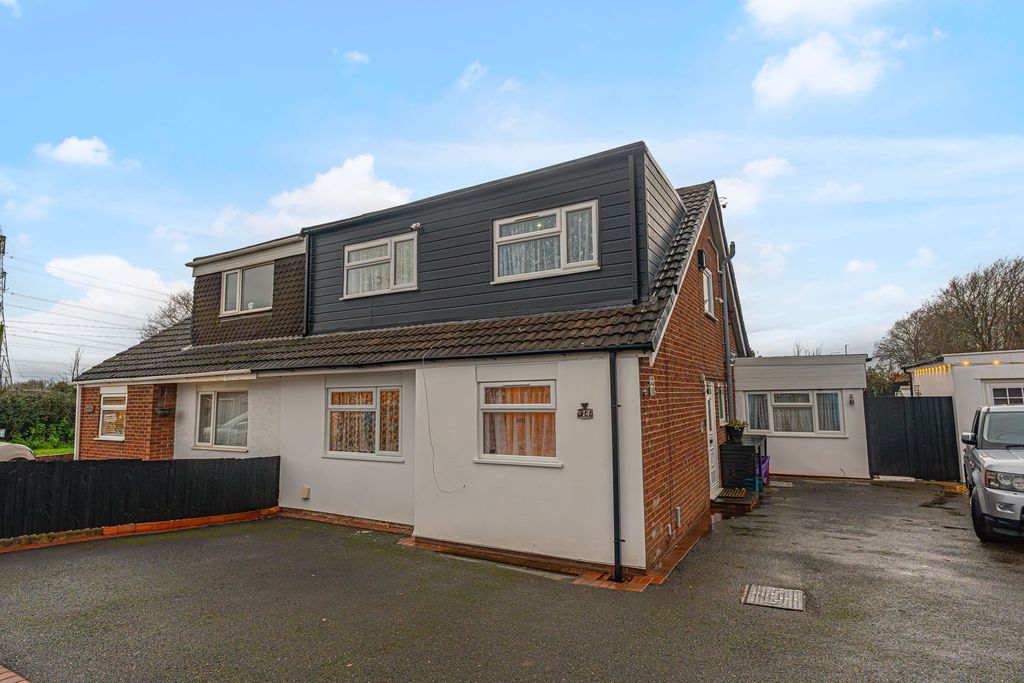 Property photo 1 of 41