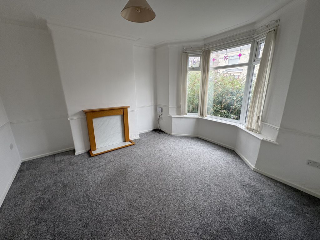 Property photo 2 of 6 Gallery