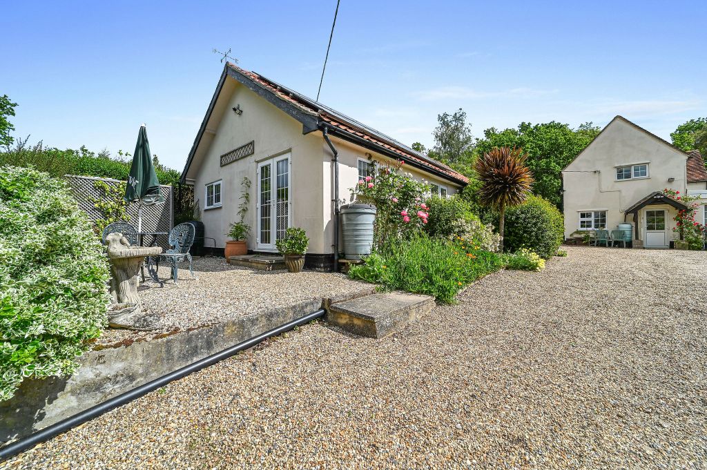 Property photo 3 of 39