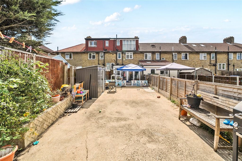 Property photo 2 of 18 Picture No. 05