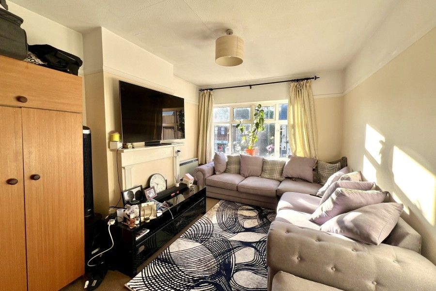 Property photo 2 of 6