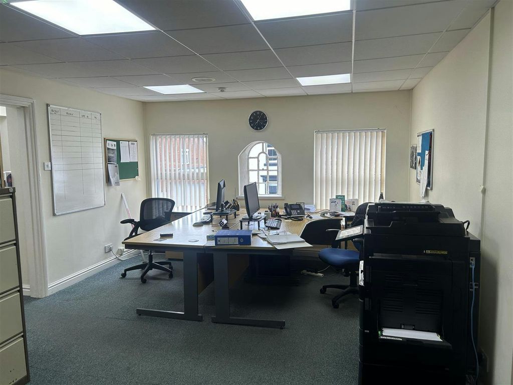 Property photo 2 of 5 Zp5Srz8Zkakk3Wmqdbqkg.Jpg