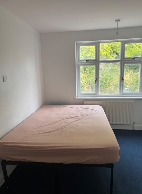 Property photo 1 of 4