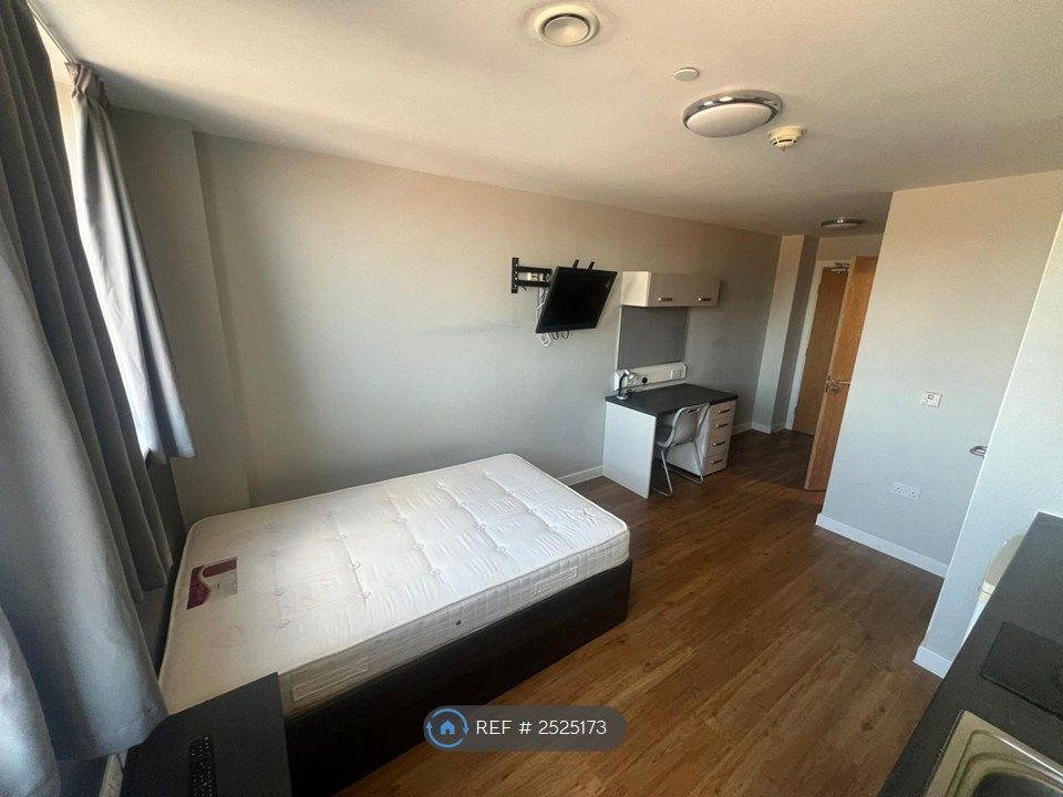 Property photo 1 of 4