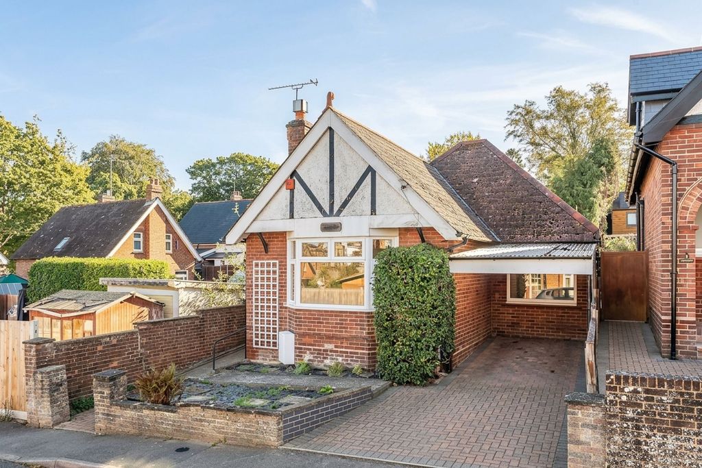 Property photo 1 of 17