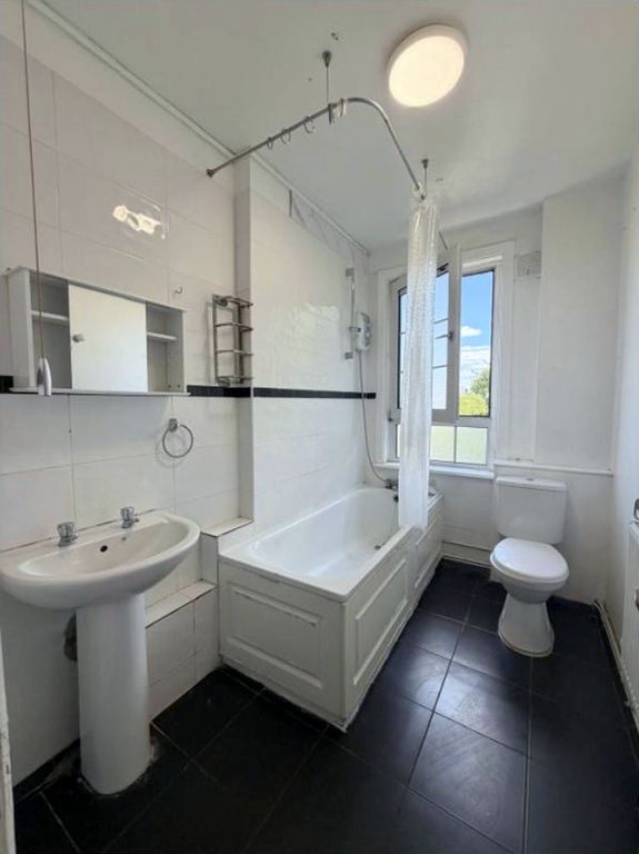 Property photo 3 of 3