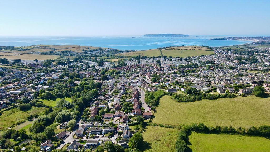 Property photo 2 of 21 Dji_Fly_20250710_101100_474_1752138670933_Photo.Jp