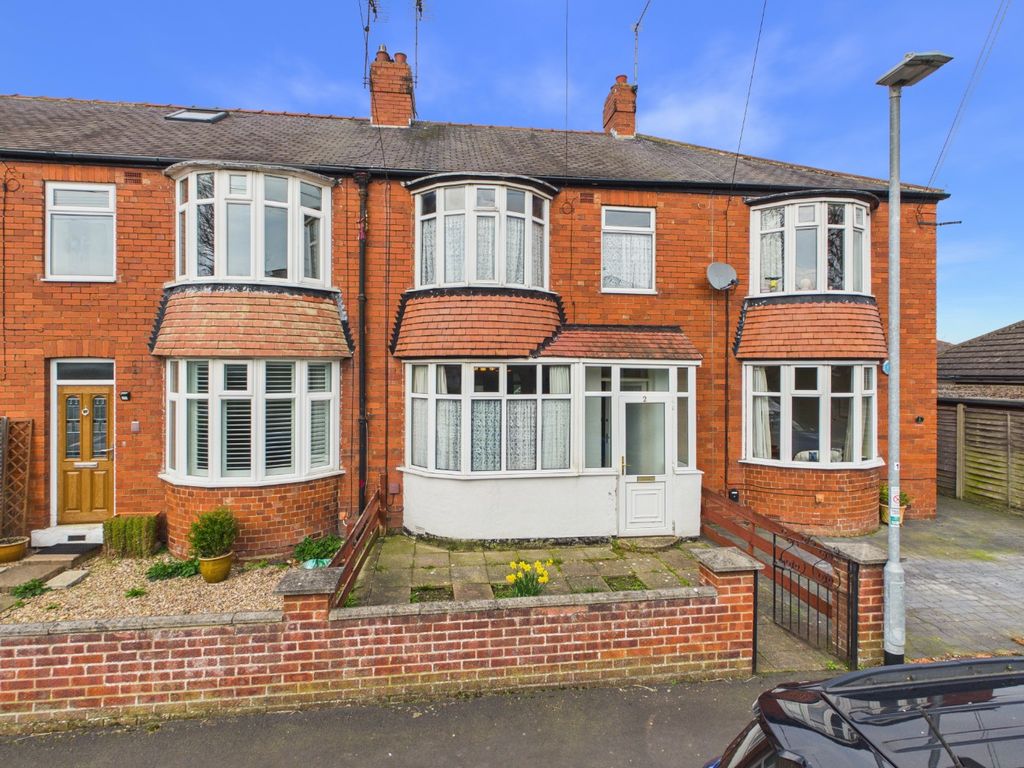 Property photo 1 of 16 4879940