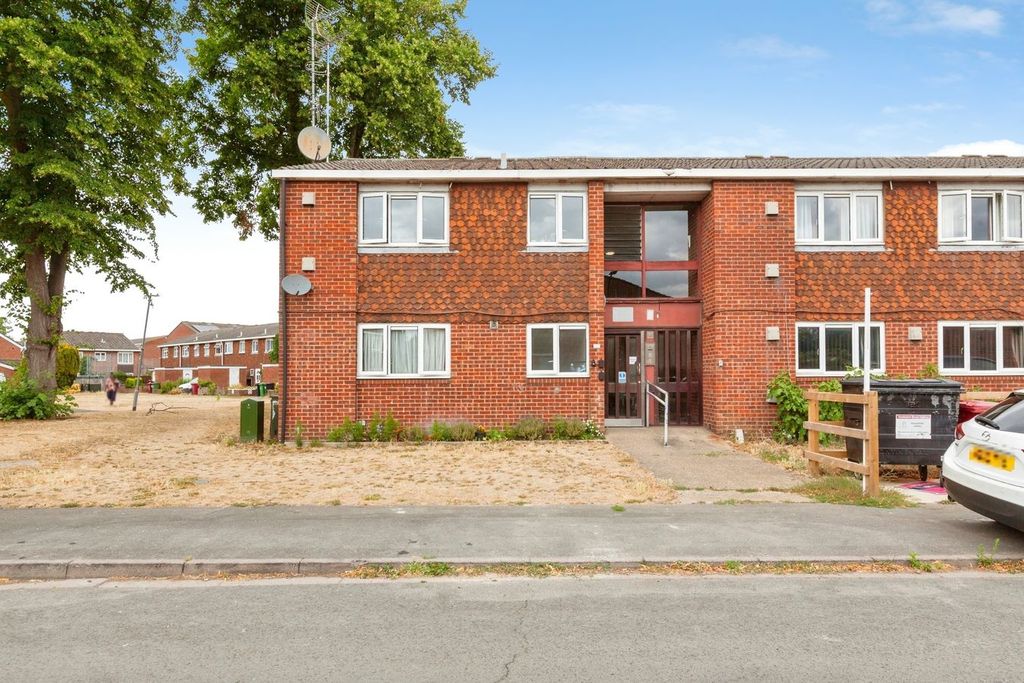 Property photo 1 of 11
