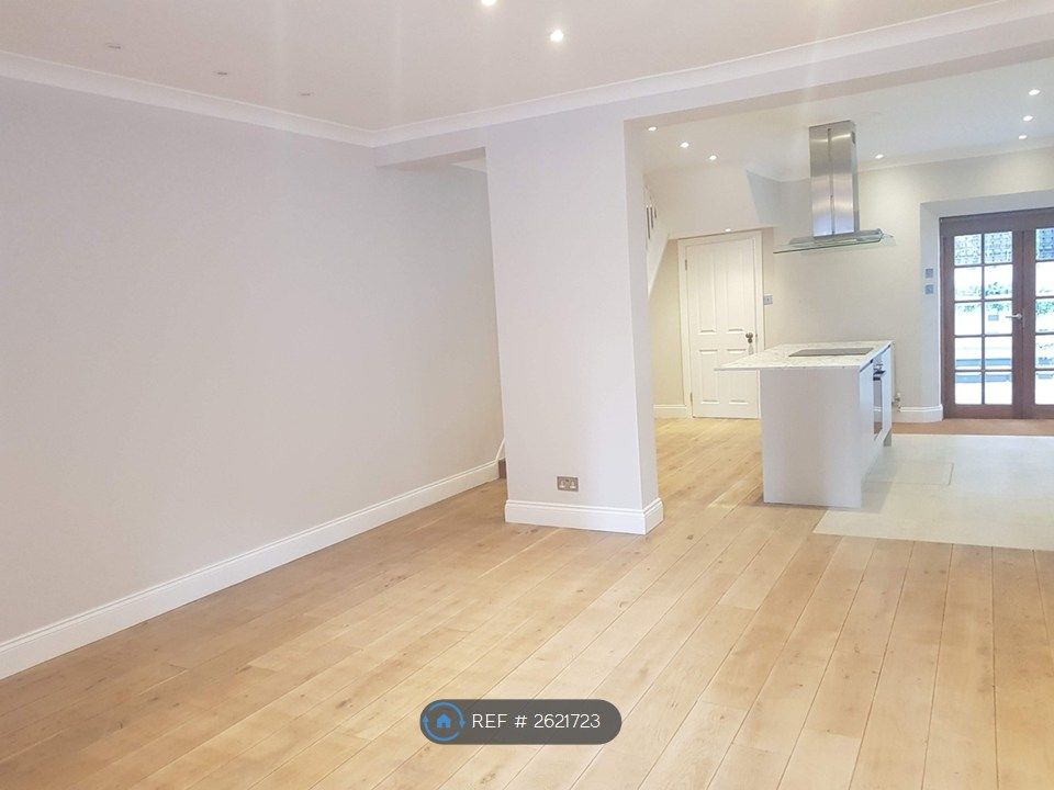 Property photo 2 of 29