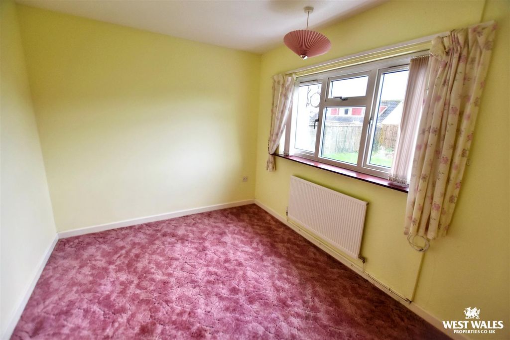 Additional image 9 of 3 bed detached bungalow for saleVicarage Fields, Pembroke SA71