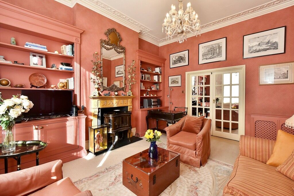 Property photo 2 of 8