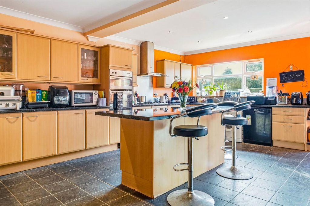 Additional image 16 of 5 bed detached house for saleHeather Drive, Dartford DA1