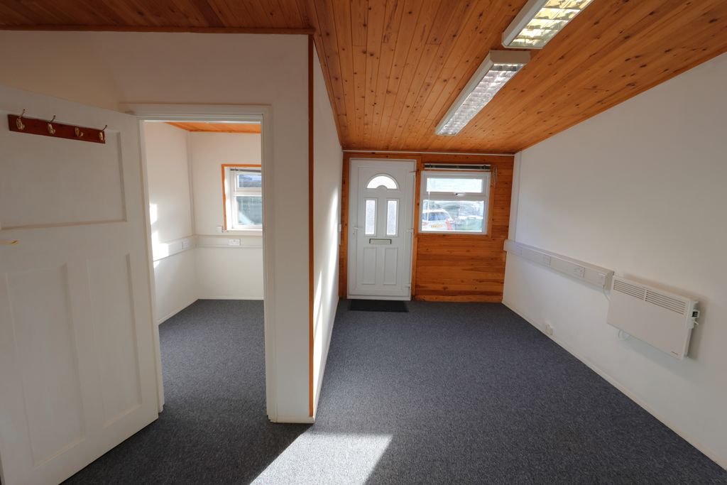 Property photo 3 of 7 Entrance Ands Side Office
